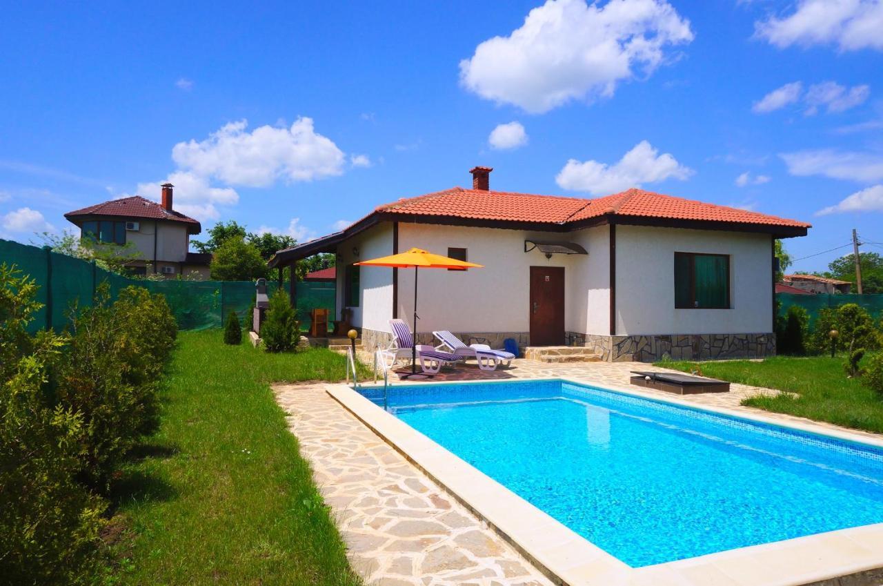 Вила Едем - Villa Edem - Beach Bolata Area Balgarevo Bagian luar foto