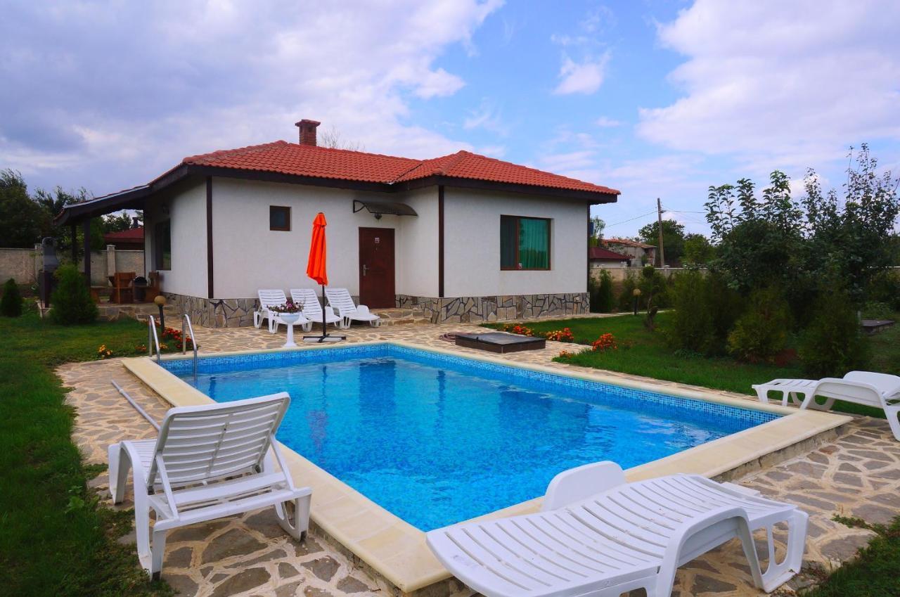 Вила Едем - Villa Edem - Beach Bolata Area Balgarevo Bagian luar foto