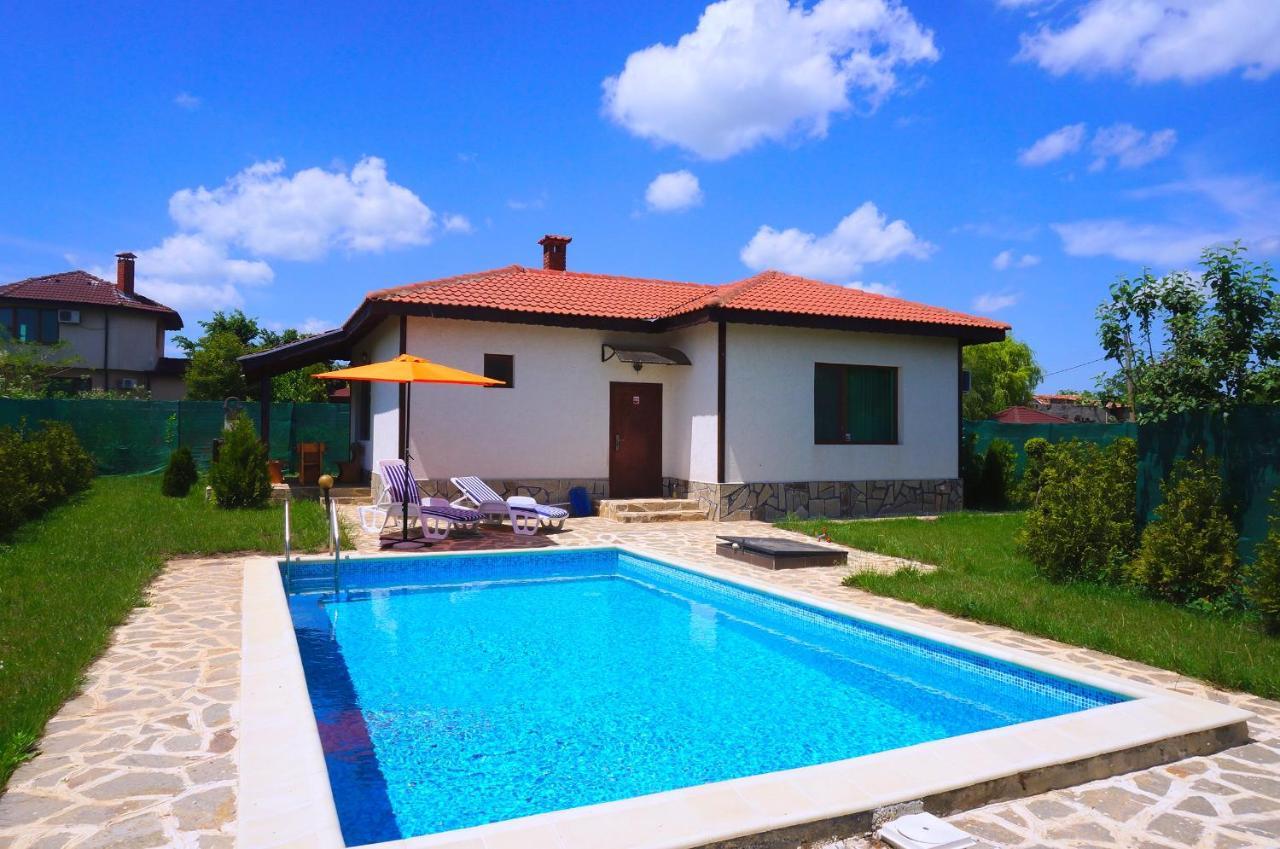 Вила Едем - Villa Edem - Beach Bolata Area Balgarevo Bagian luar foto