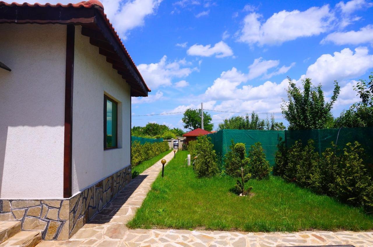 Вила Едем - Villa Edem - Beach Bolata Area Balgarevo Bagian luar foto
