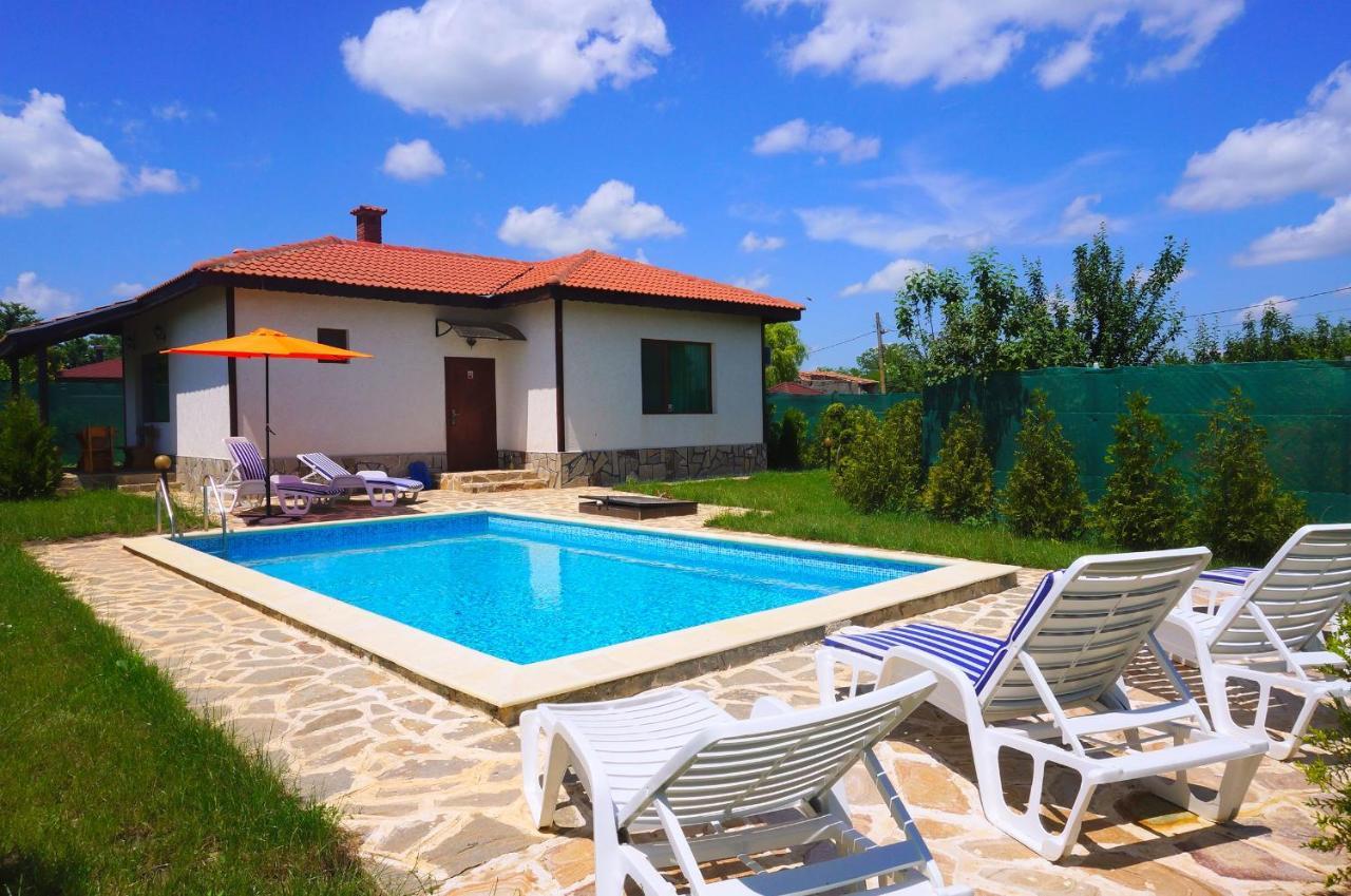 Вила Едем - Villa Edem - Beach Bolata Area Balgarevo Bagian luar foto