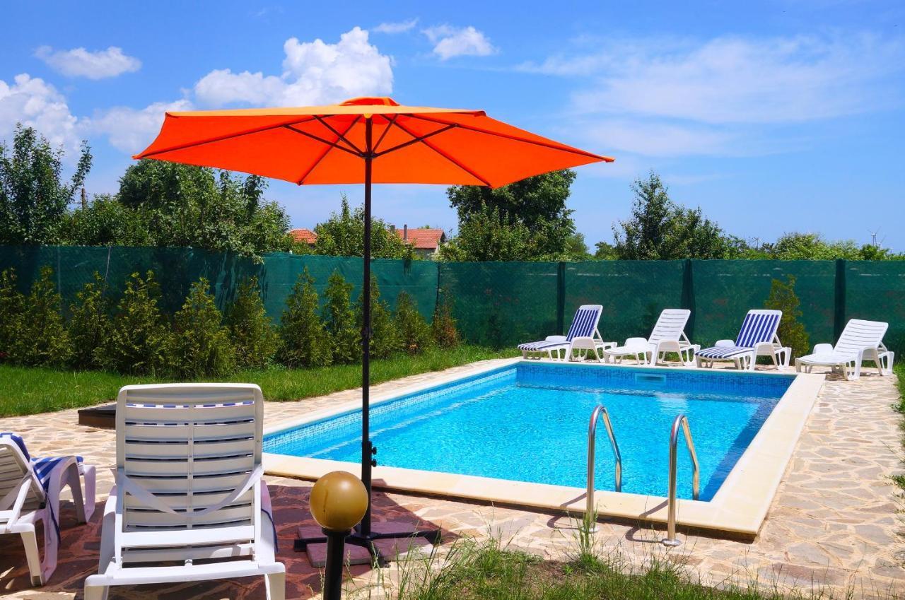 Вила Едем - Villa Edem - Beach Bolata Area Balgarevo Bagian luar foto